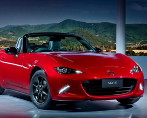 В Украине появилась новая Mazda MX-5