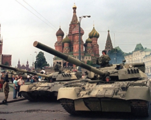 25 лет назад украинский диссидент возглавил оборону Белого дома