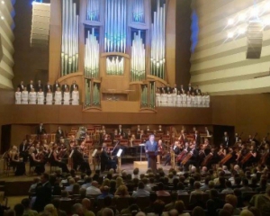 Порошенко открыл органный зал филармонии