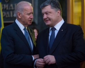 Порошенко обсудил с Байденом ситуацию в Крыму и Донбассе