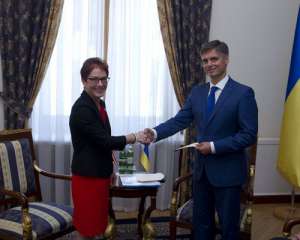 Новопризначений посол США Йованович прибула до Києва