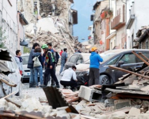 Землетрус в Італії: кількість загиблих зросла до 120 осіб