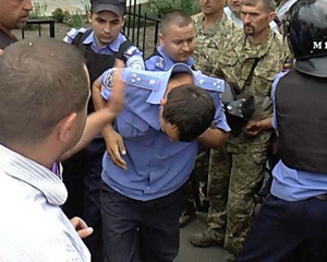 В Кривом Озере арестовали еще одного полицейского