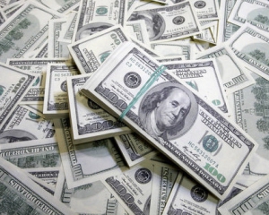 Бывший глава АП посчитал, сколько миллиардов нужно для восстановления экономики