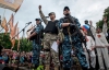 Боевики завезли танки в Донецк и вывезли оттуда родственников