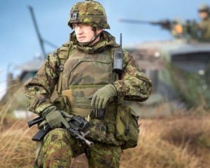 Германия и Латвия проводят военные учения