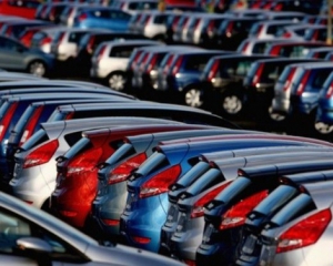 В Украине резко упали продажи подержанных автомобилей