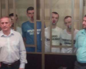 Росія засудила чотирьох кримських татар до 7 та 5 років тюрми