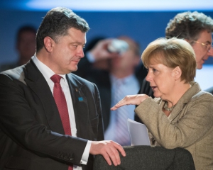 Порошенко договорился с Меркель о судьбе &quot;Минска&quot;