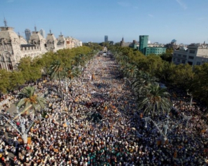 У Каталонії пройшов півмільйонний мітинг на підтримку незалежності