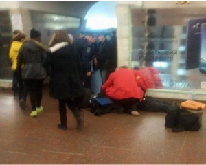 Пассажир скончался на станции метро