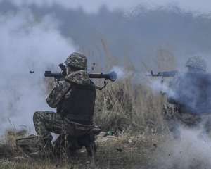&quot;Режим тишины&quot; на Донбассе: боевики 17 раз обстреляли позиции сил АТО
