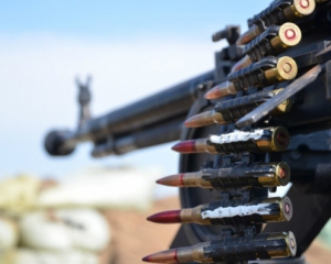За сутки боевики 14 раз обстреляли позиции сил АТО на Донбассе - штаб