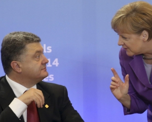 Меркель напомнила Порошенку о Минских соглашениях