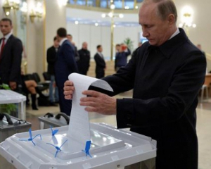 Выборы в Госдуму станут основой антипутинской революции - политолог
