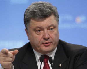 Росія змусила майже 2 млн українців шукати новий дім – Порошенко