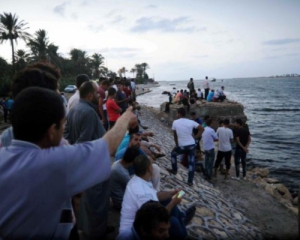 Затонуло судно с беженцами: десятки погибших