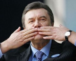 Янукович у Росії підвищує &quot;злодійський статус&quot; - генпрокурор