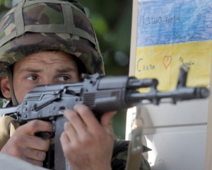 В зоне АТО ранили трех украинских защитников