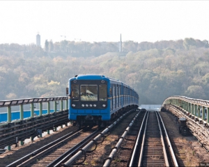 Укррослизинг ожидает 737 миллионов от Киевского метрополитена