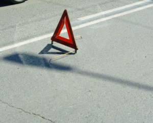 Бетономешалка наехала на  женщину