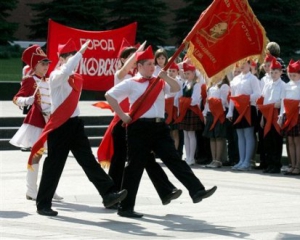 Із Росії до Севастополя відправлятимуть дітей на військово-патріотичне виховання