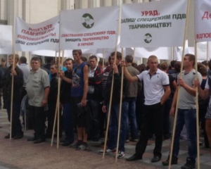 Тарифы, как в Европе, а зарплаты и пенсии - украинские. Аграрии выходят на забастовку