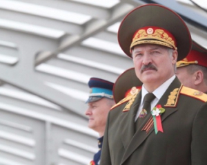 &quot;В Україну на танках не поїдемо&quot; - Лукашенко