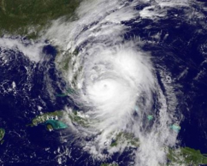 NASA будет исследовать ураган &quot;Мэтью&quot; с беспилотника