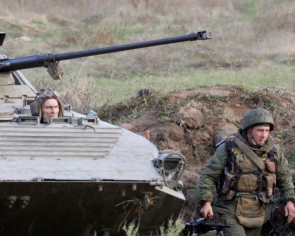 Три мотострілецькі підрозділи бойовиків привели у повну боєготовність