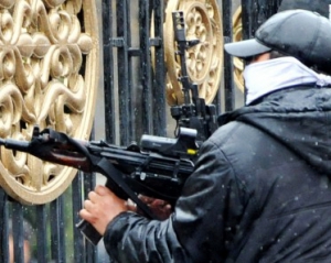 От взрыва возле мечети погибли 14 человек