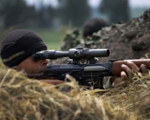 На ділянках розведення військових сил існує загроза снайперів