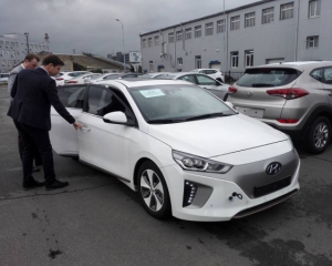Hyundai стане першим офіційним дилером електромобілів в Україні