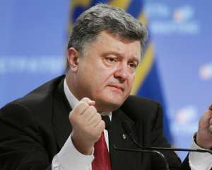 Порошенко снова будет говорить в Европе о Донбассе и Крыме