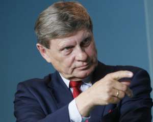 Благодаря политике правительства Яценюка Украина избежала экономического краха - Бальцерович