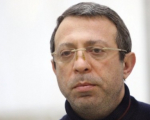 Корбан заявив про обшуки