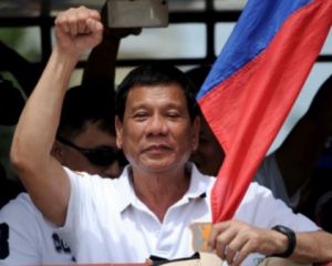 Президент Филиппин хочет поговорить с Путиным