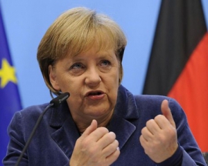 Меркель пригрозила РФ новими санкціями