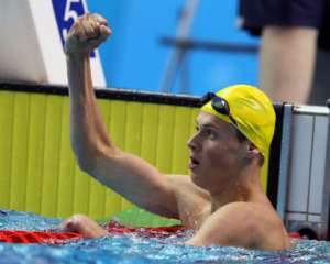 Украинский пловец выиграл две золотые медали этапа Кубка мира