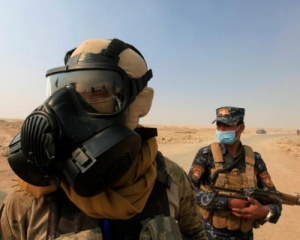 Боевики ИД подожгли химический завод: около тысячи человек госпитализированы