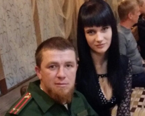 Жена Моторолы имеет краденый украинский паспорт