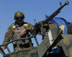 На Донбасі поранили 6 військових