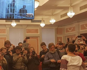 &quot;Батьківщина&quot; отговаривала Савченко ехать в Россию