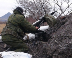 Із ночі бойовики стріляють по силах АТО з кулеметів і гранатометів