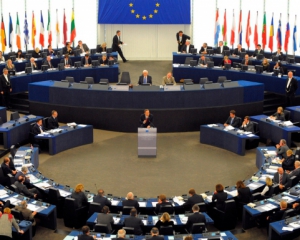 Украинский безвиз не поставили на рассмотрение Европарламента