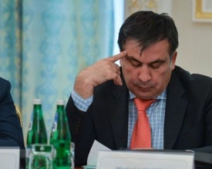 &quot;Какая боль, какая боль&quot; - интернет реагирует на отставку Саакашвили
