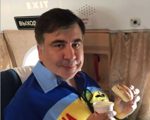 Политолог назвал причину отставки Саакашвили
