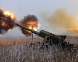 На Донбасі &quot;стабільна тиша&quot;: стріляють із артилерії та мінометів