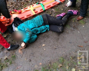 Девушка выпрыгнула из окна после ссоры с парнем