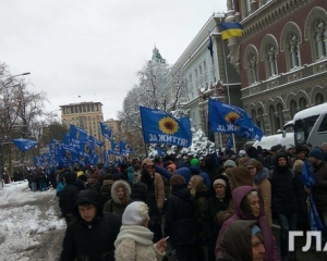 Митинги под Нацбанком не прошли зря: вкладчикам &quot;Михайловского&quot; вернут деньги - эксперт